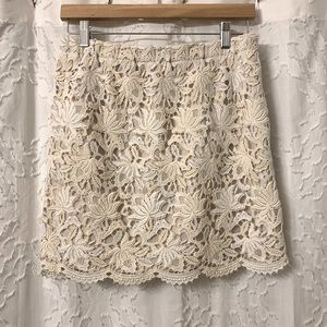 Ann Taylor Lacey skirt size 6